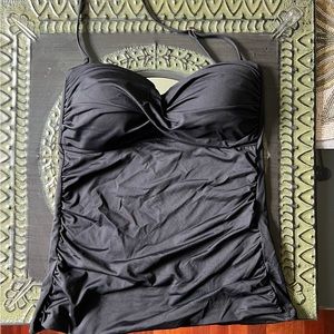 Anne Cole Tankini Top. Excellent Condition.